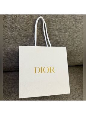 Christian Dior Medium Square Gift Paper Bag White New Empty Authentic